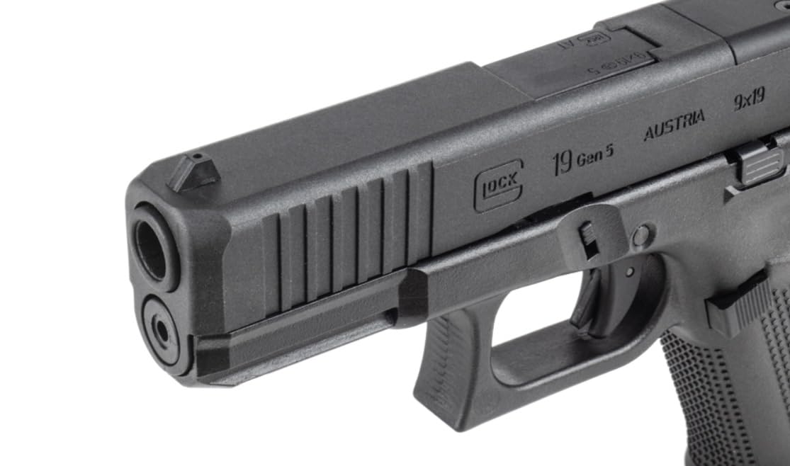 Amazon.co.jp: 予備マガジン2本付属 BATON GLOCK19